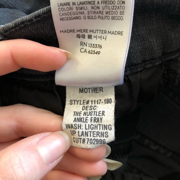 **SOLD** MOTHER The Hustler Ankle Fray in “Lighting Up Lanterns” - Picture 12 of 13